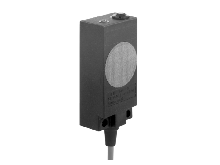 Емкостной датчик уровня Baumer CFDK 30N3600