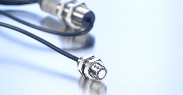 Датчик двойного листа Microsonic dbk+4/Empf/M12/3BEE/ M18